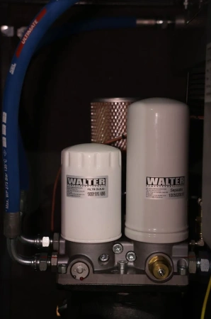 Гвинтовий компресор з ремінним приводом WALTER SK 5,5 SXP